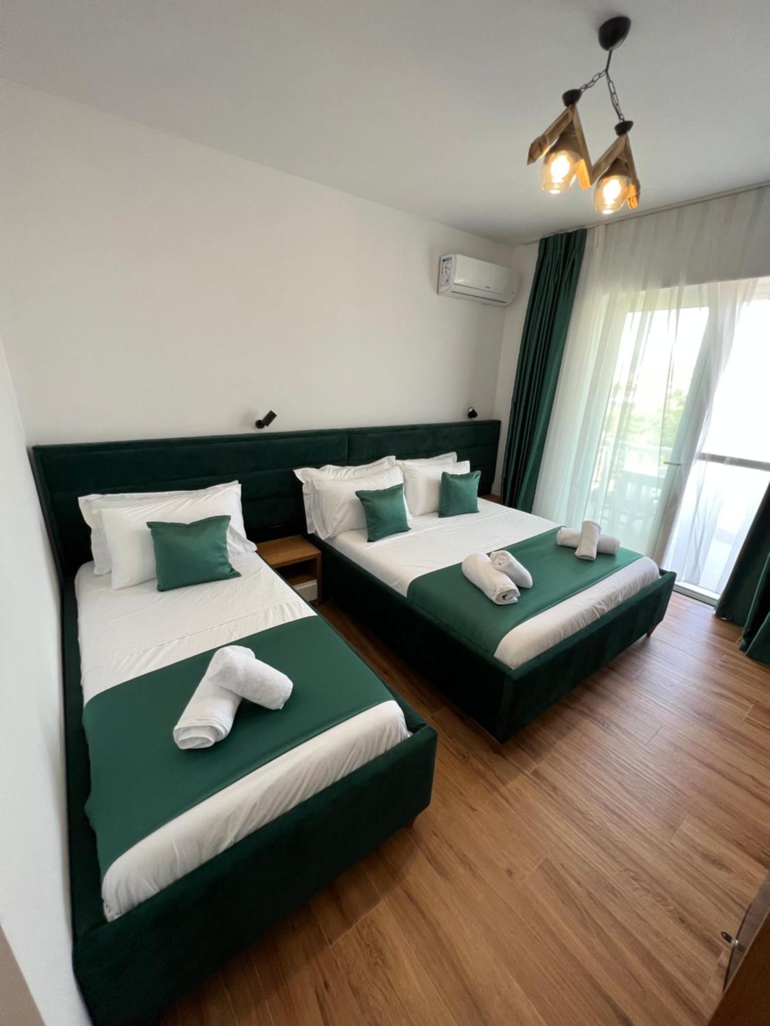 Illyrian Hotel كساميل المظهر الخارجي الصورة