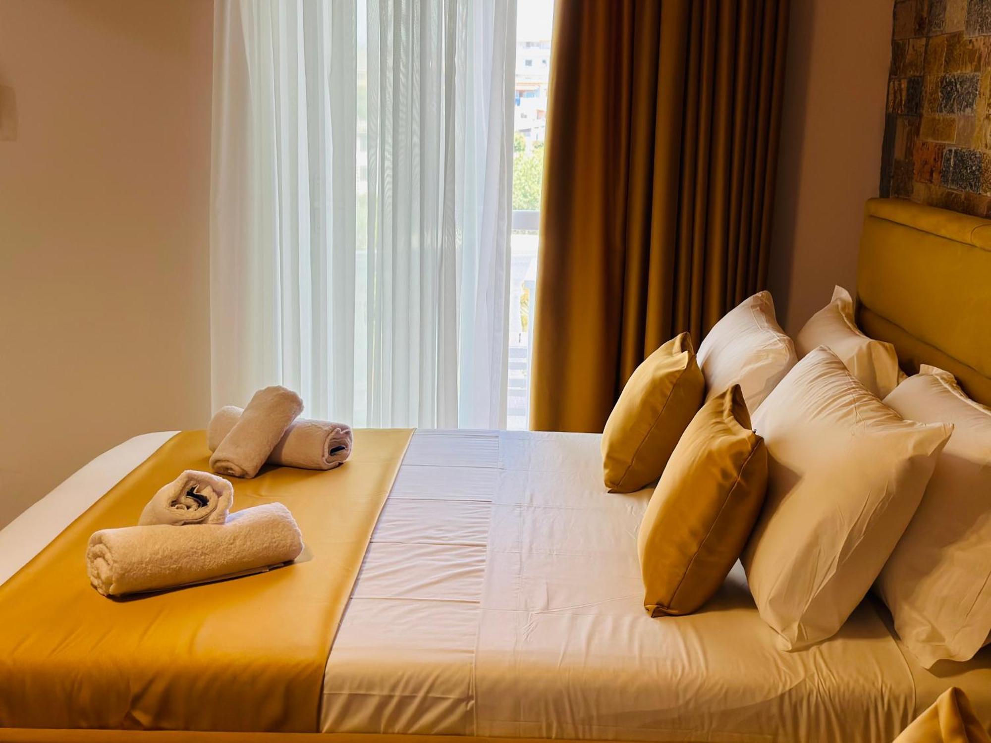 Illyrian Hotel كساميل المظهر الخارجي الصورة