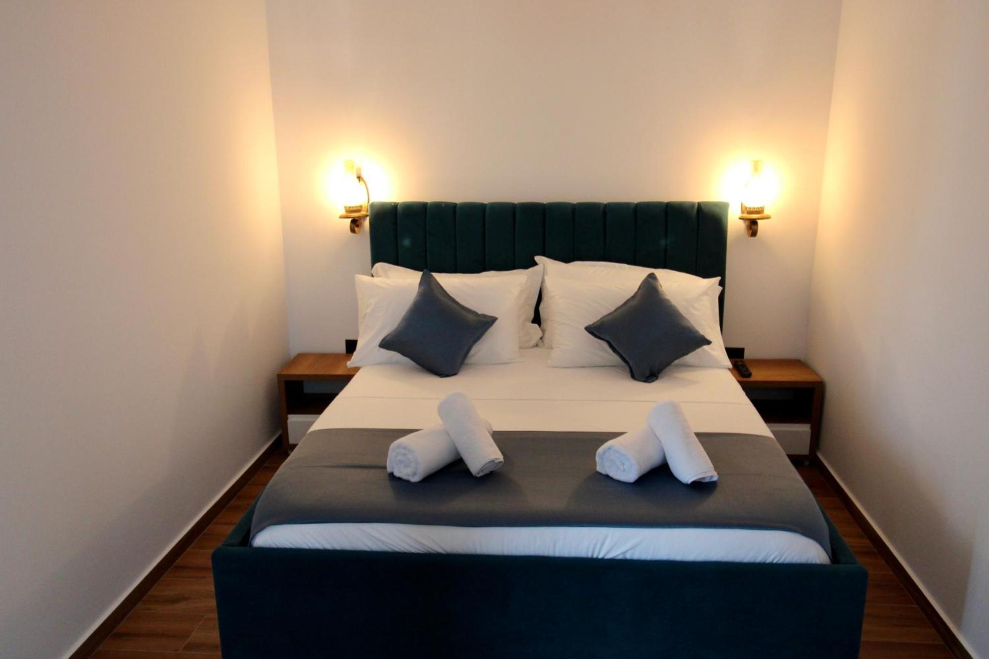 Illyrian Hotel كساميل المظهر الخارجي الصورة