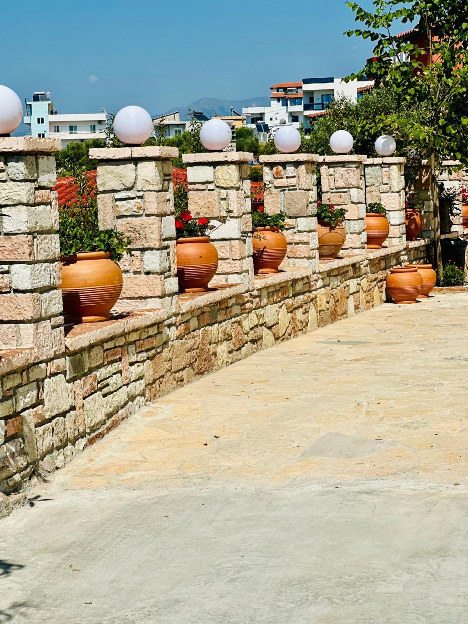 Illyrian Hotel كساميل المظهر الخارجي الصورة