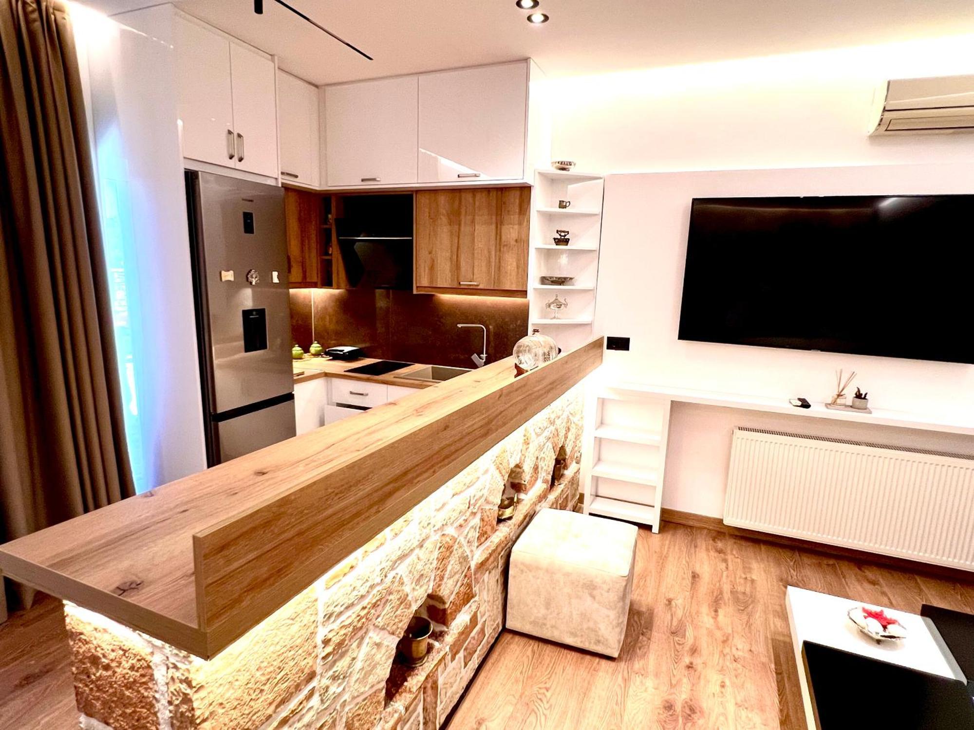 Illyrian Hotel كساميل المظهر الخارجي الصورة