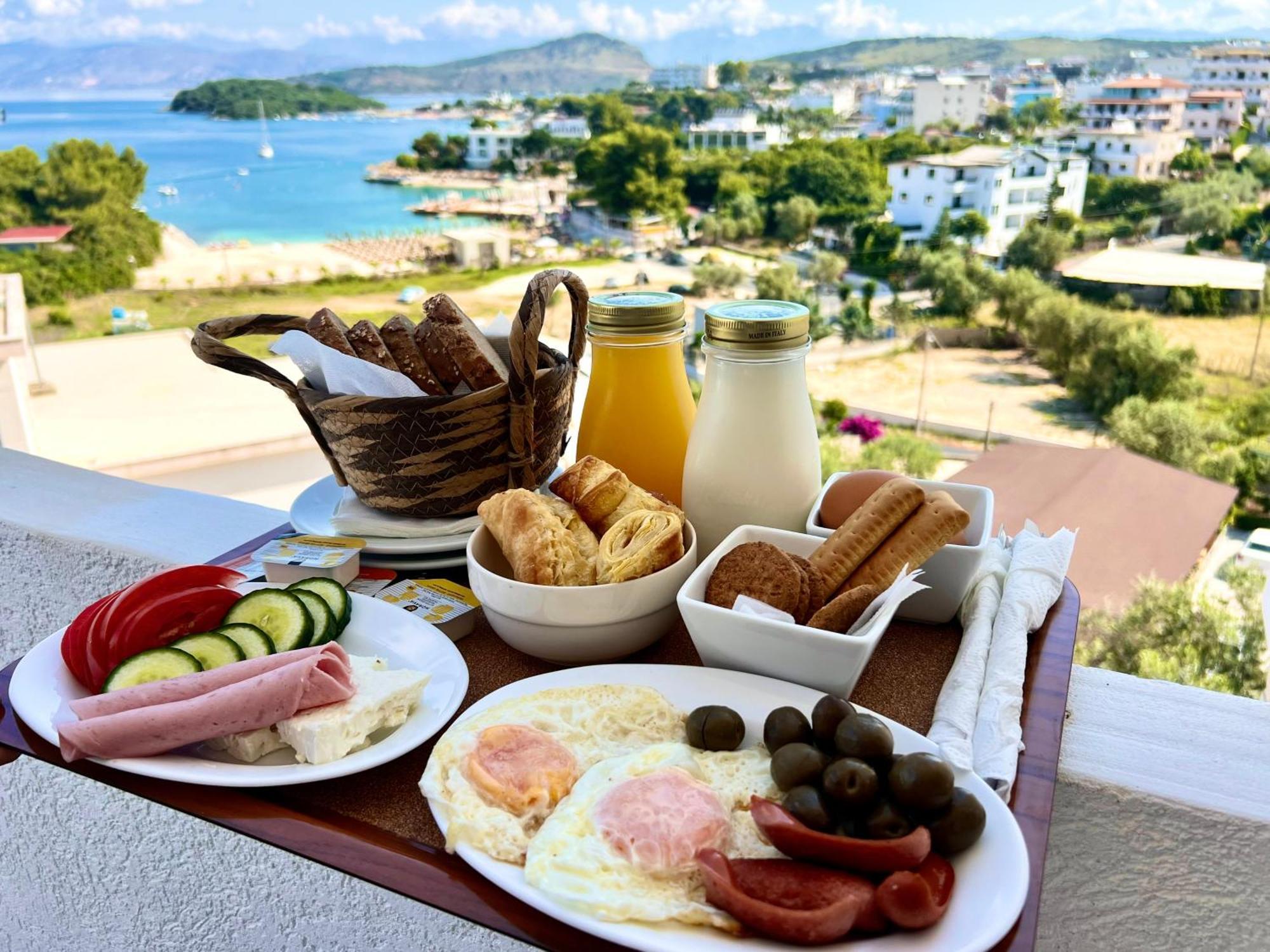 Illyrian Hotel كساميل المظهر الخارجي الصورة