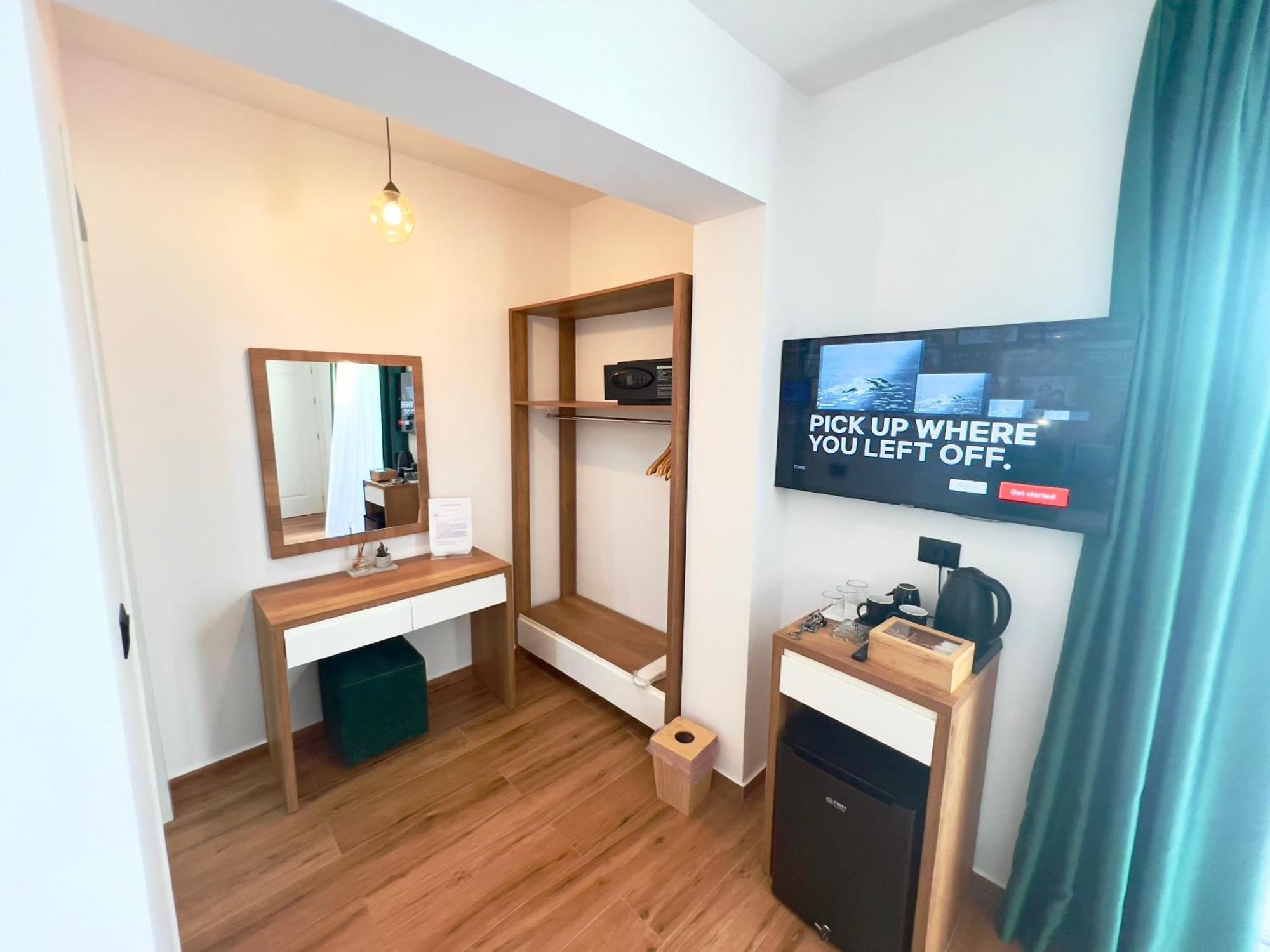 Illyrian Hotel كساميل المظهر الخارجي الصورة